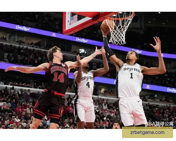 文班率马刺豪取10连胜 22投16中轰41分18篮板3盖帽再创纪录