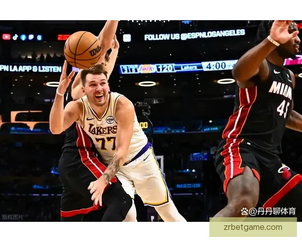 湖人对独行侠伤情更新 东契奇里夫斯斯马特缺阵 范德彪出战成疑