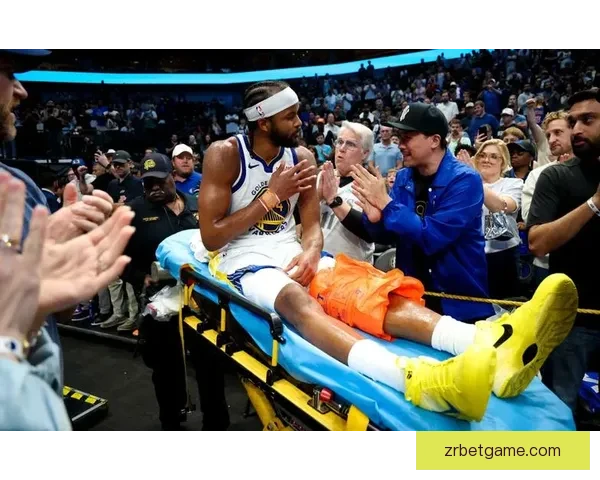 穆迪大伤登全美第一热搜 X光检查后坐轮椅离场 专家称情况堪忧